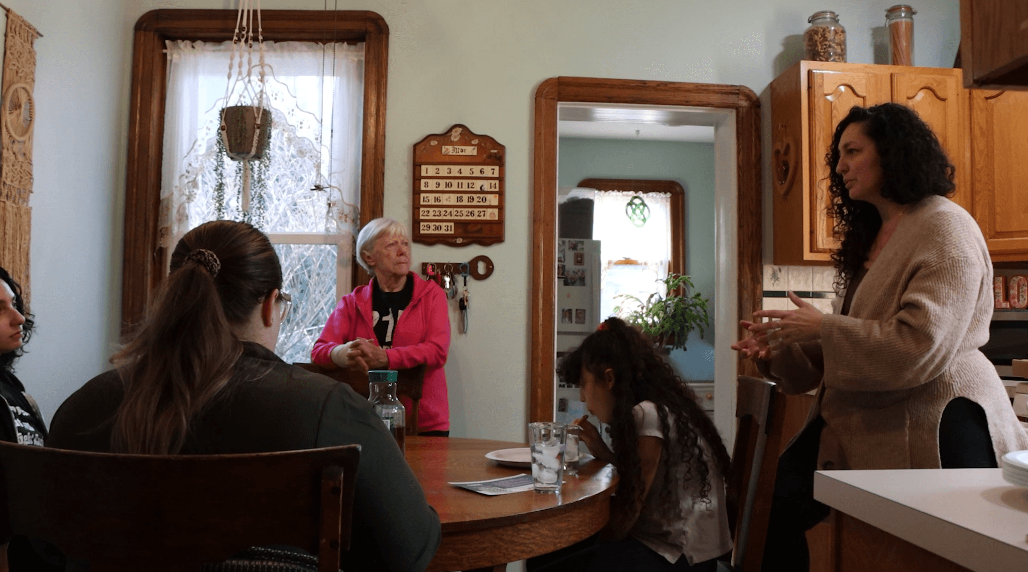 A community conversation in a Philadelphia home