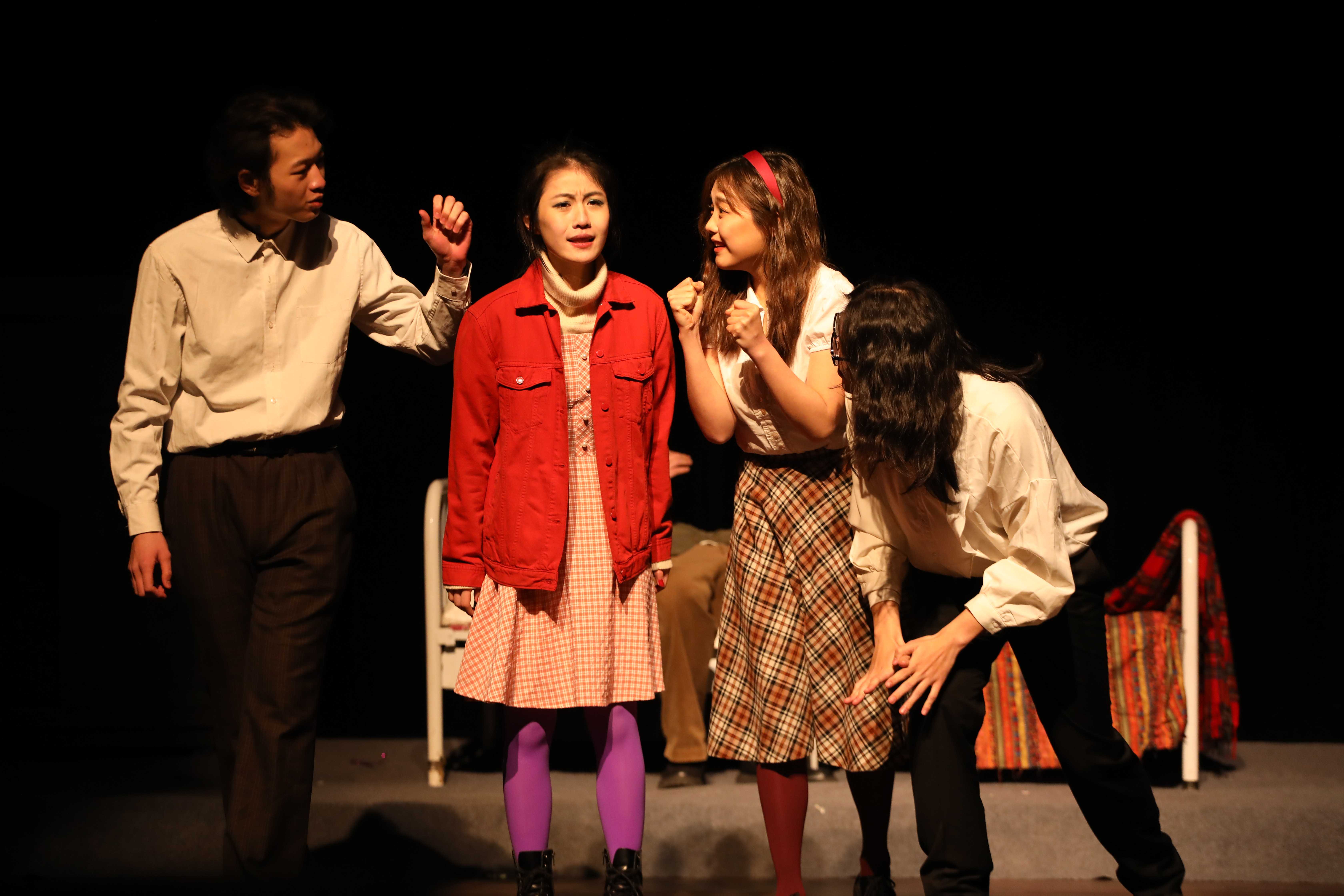 How I Learned to Drive image 5