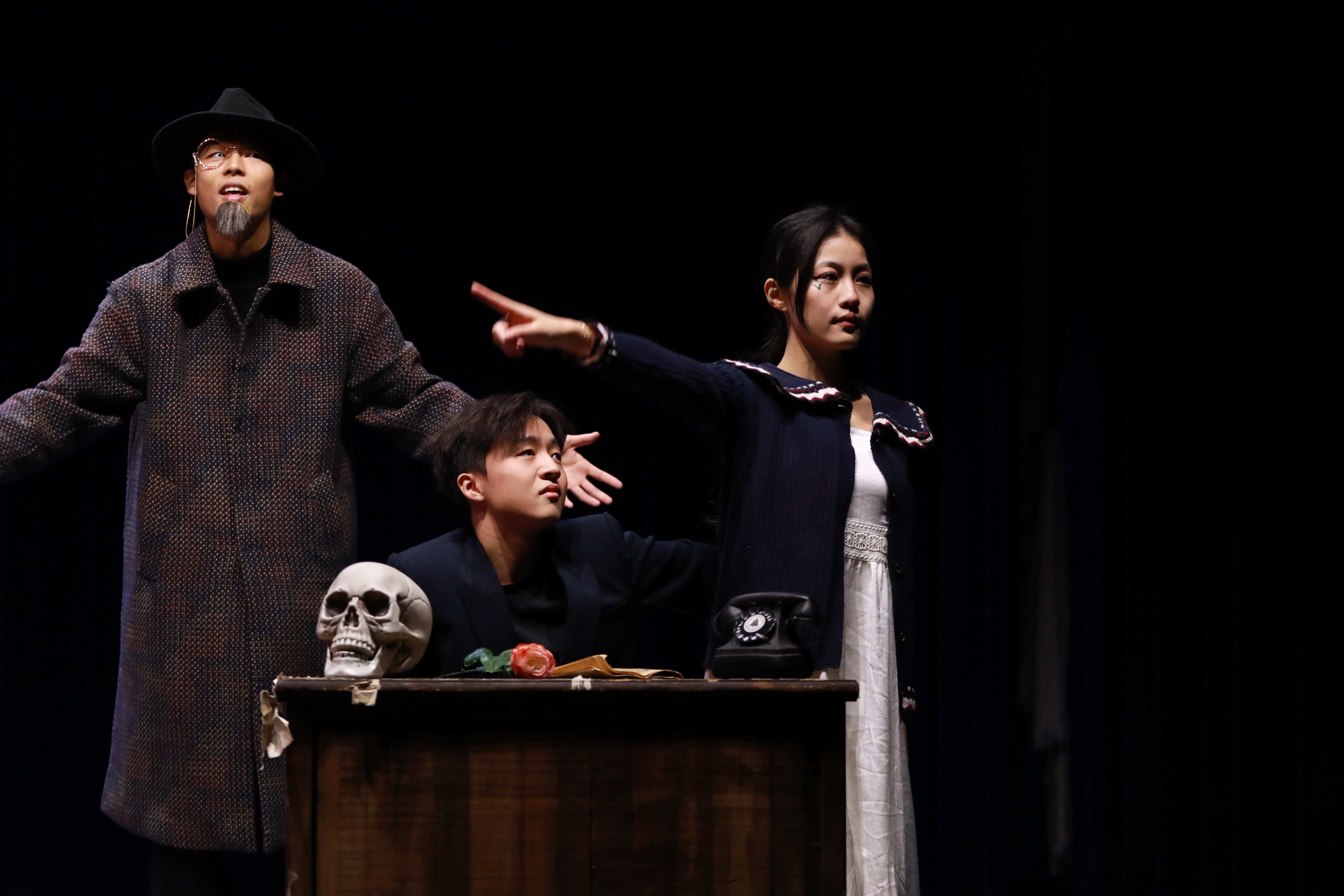 The Loves of Lady Purple image 1