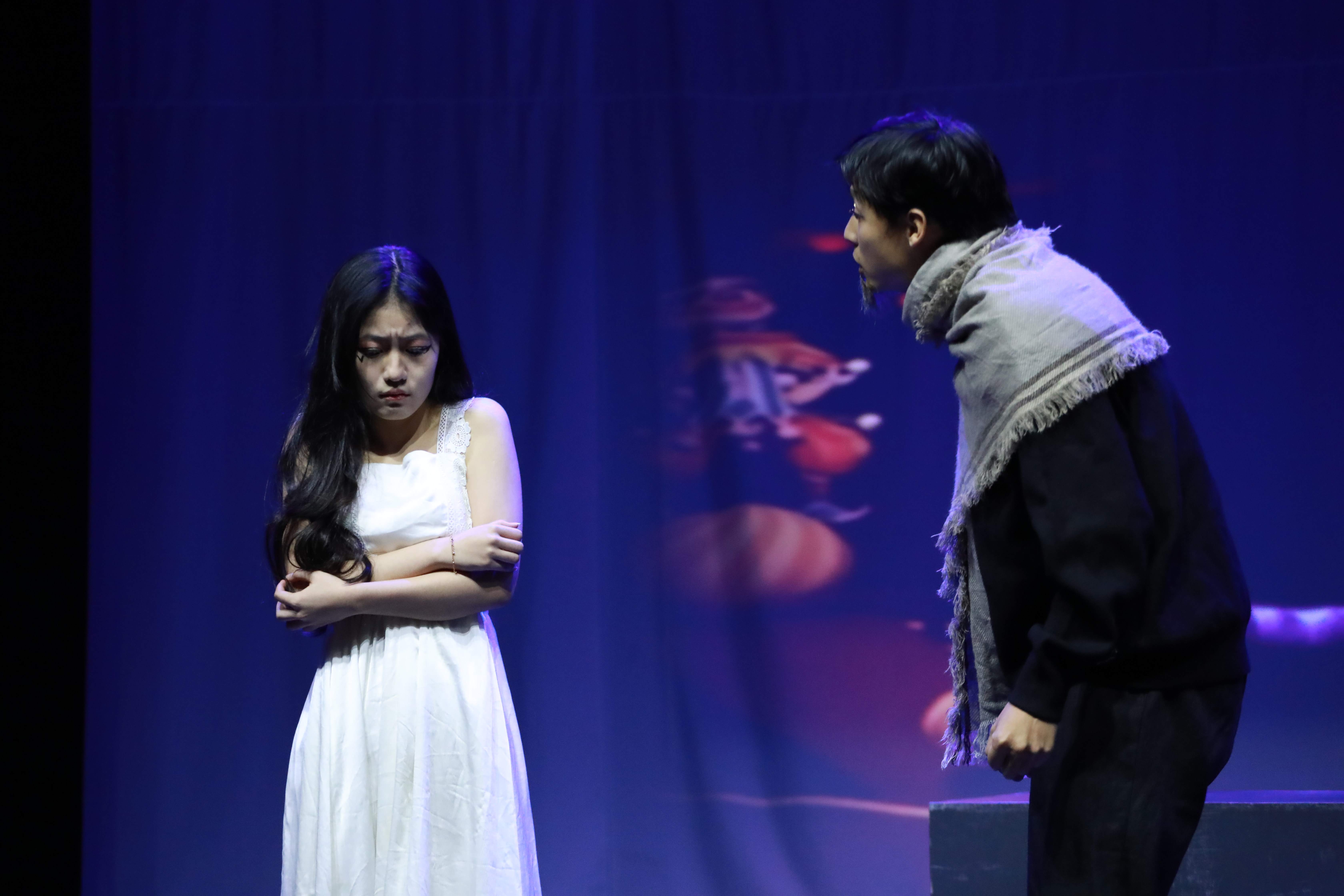 The Loves of Lady Purple image 5