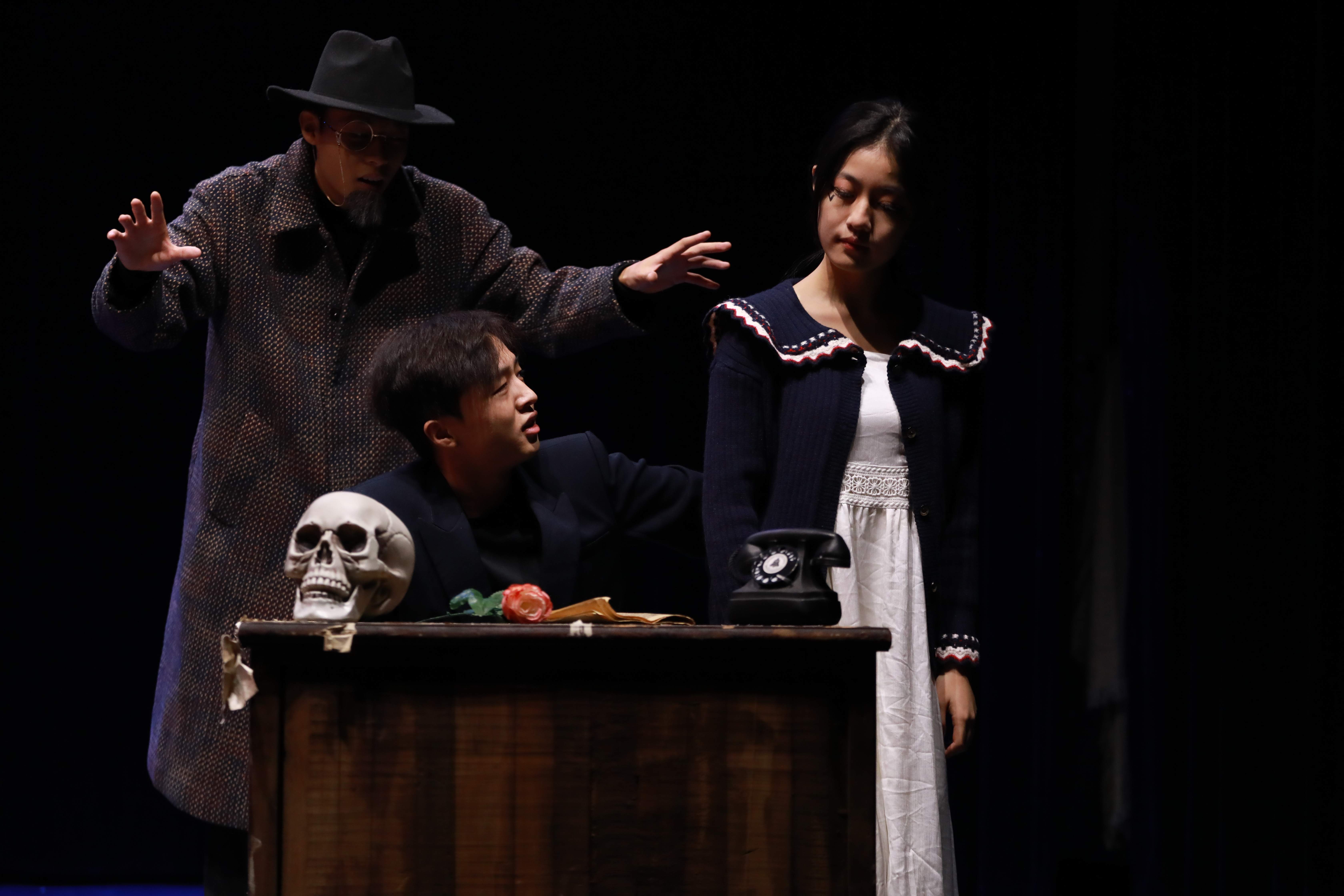 The Loves of Lady Purple image 8