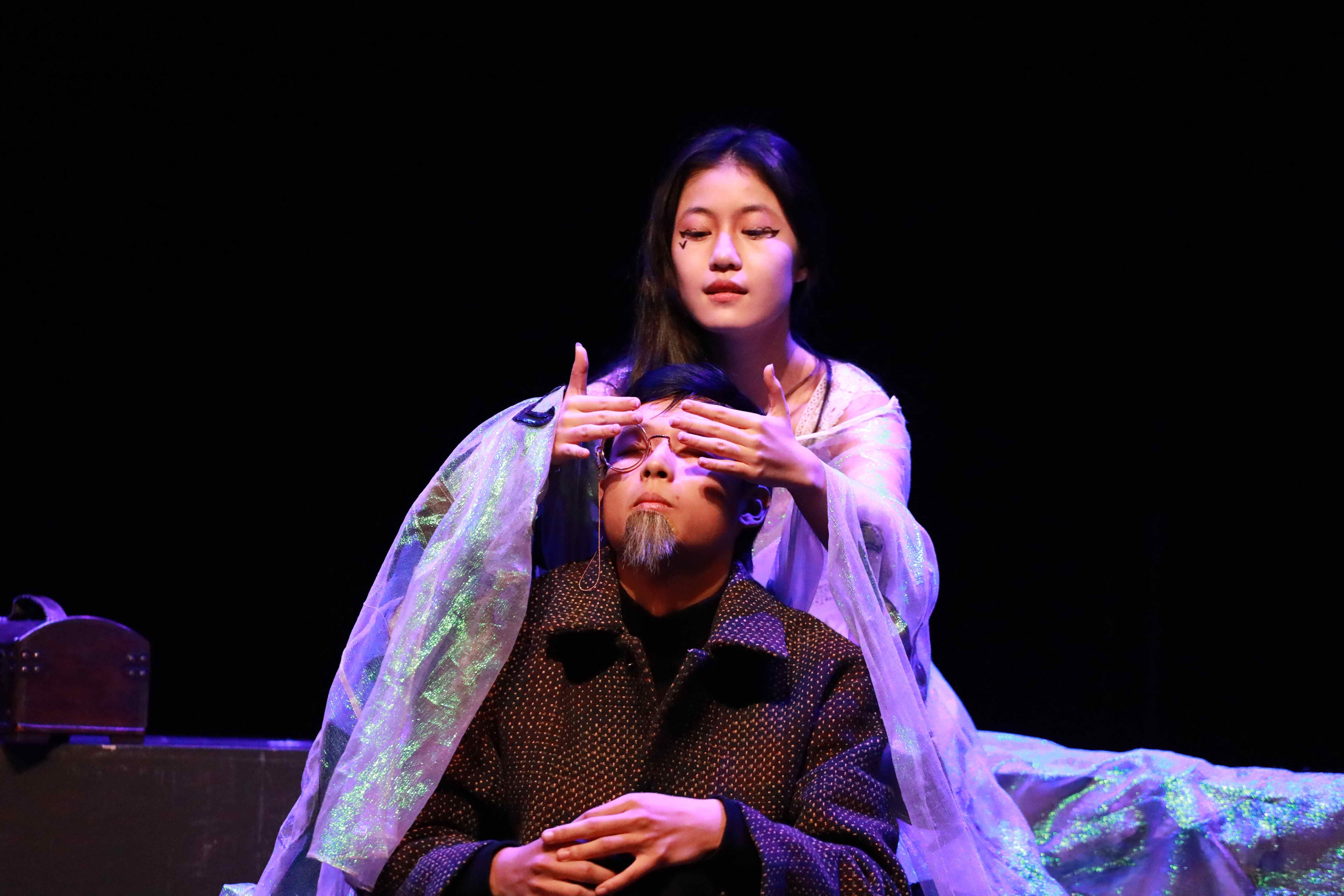 The Loves of Lady Purple image 9